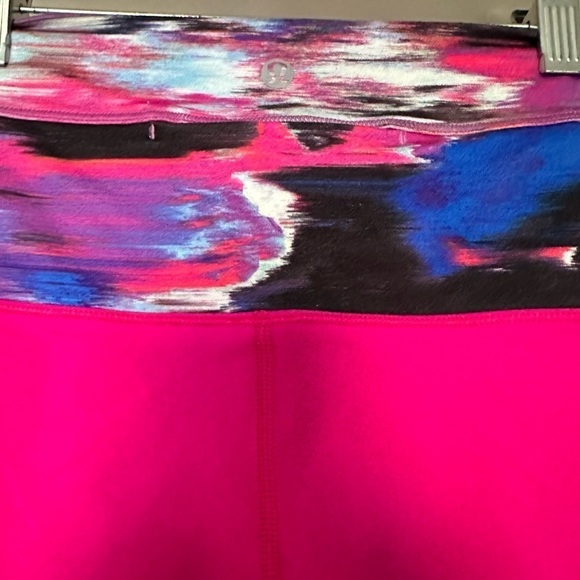 Lululemon Hi Rise Wunder Under Crop Barbie Pink Jewelled Magenta Pigment Wind 4 - Picture 3 of 10